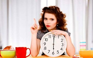 چه زمانی بهتر است شام بخوریم؟

