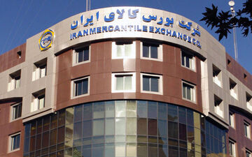 رشد ۴۴ درصدی ارزش معاملات بورس در سال 96