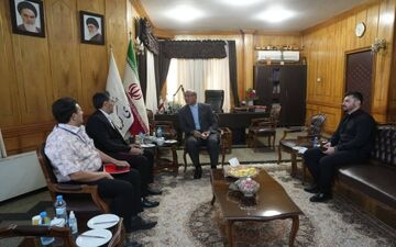 افزایش اتوبوس و نوسازی تاکسی‌ها اولویت مدیریت شهری کرمانشاه است