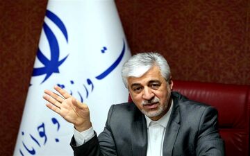 سیلی هوادار پرسپولیس به وزیر ورزش و جوانان تکذیب شد 