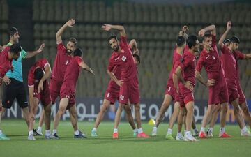 سفیر ایران در تمرین شاداب پرسپولیس+عکس
