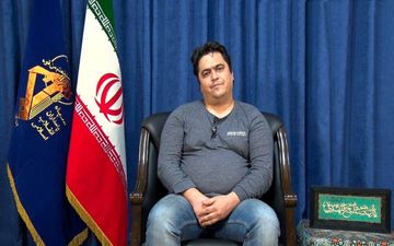 «روح الله زم» به دار آویخته شد