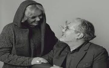 تیپ و ژست افسانه چهره آزاد و همسرش در شب یلدا