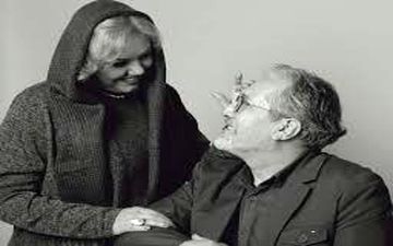 تیپ و ژست افسانه چهره آزاد و همسرش در شب یلدا