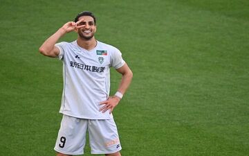 در تعقیب آقای گل: مهاجم سابق پرسپولیس در لیگ ژاپن می‌تازد!
