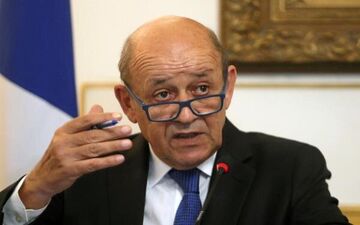پاریس: ترکیه با استفاده از مهاجران از اروپا باج‌خواهی می‌کند