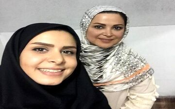  تبریک تولد «نجمه جودکی» به کمند امیرسلیمانی/ عکس