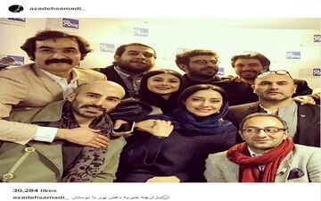 آزاده صمدی و جمعی از هنرمندان در بازارچه خیریه (عکس)