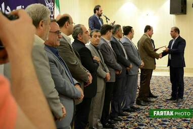 تجلیل از خبرنگاران ورزشی توسط اداره ورزش و جوانان استان کرمانشاه