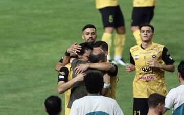 سپاهان بالاخره برد؛ طاهری ناجی طلایی‌پوشان شد
