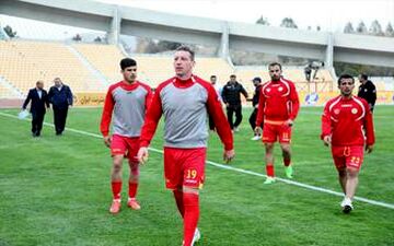  کم مانده مدافع لیگ برتری برای پرسپولیسی شدن التماس کند!