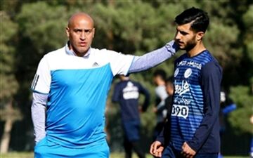  سرمربی استقلال این بازیکن را نمی خواهد