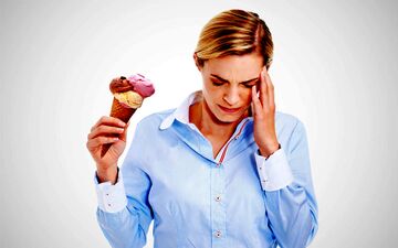 پشت پرده سردردهای چند ثانیه‌ای بعد از خوردن بستنی