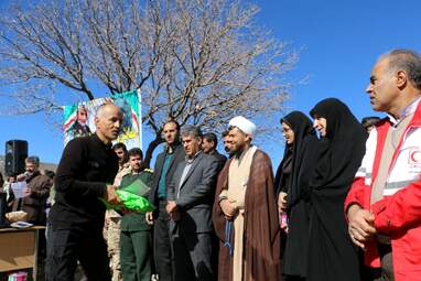 برگزاری همایش کوهپیمایی خانوادگی یادواره عادل الیاسی در گهواره 