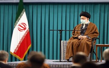 امام خامنه‌ای: هیئت‌های اهل بیت(ع) باید مرکز پاسخ به سوال‌های گوناگون جوانان باشد