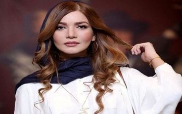 عکس پیراهن چسبان و اندامی متین ستوده روی پشت بام خانه ! 