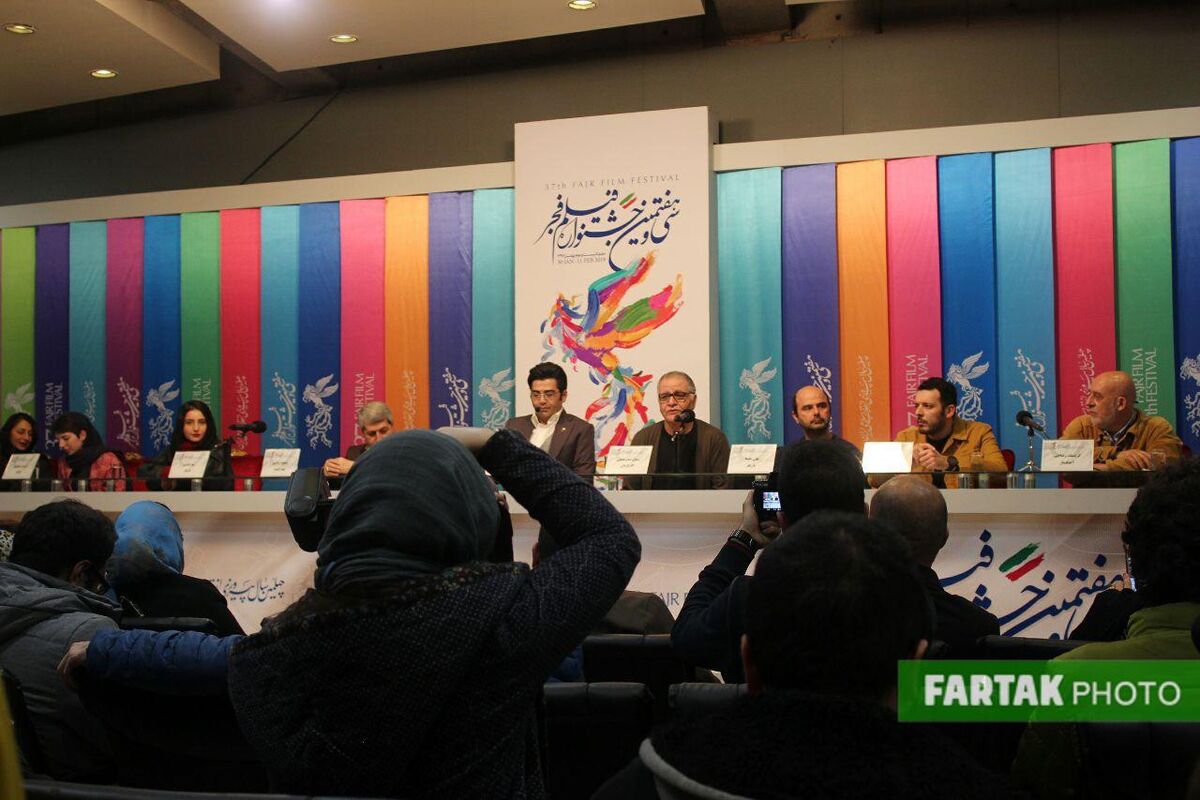 نشست خبری فیلم های «معکوس» و «سال دوم دانشکده من» به روایت تصویر