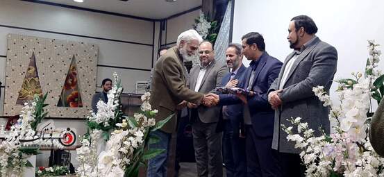 تجلیل از پیشکسوتان عرصه رسانه در کرمانشاه