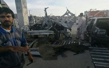 منفجر شدن پژو۴۰۵ در ایرانشهر