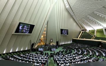 
آقایان نماینده؛ خوابیده اید یا خود را به خواب زده اید؟! 