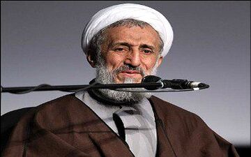 آیت الله صدیقی: وقتی مسئولان فاسد باشند، جامعه به فساد کشیده می‌شود