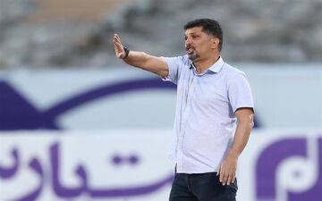  حسینی: توپ و میدان در نیمه اول بیشتر در اختیار ما بود 