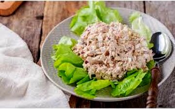 طرز تهیه سالاد تن ماهی| خیلی خوشمزه س!
