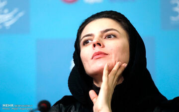 لیلا حاتمی اصلاح حجاب آموزش می‌دهد!/عکس 