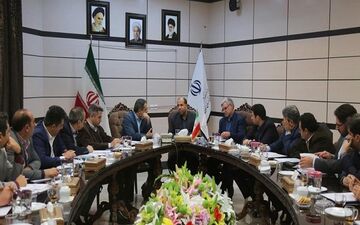 استاندار خراسان شمالی: وجود معادن باید مورد حمایت و تقویت قرار گیرد