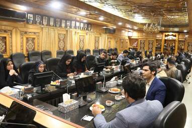نشست خبری رئیس دانشگاه رازی کرمانشاه با اصحاب رسانه به روایت تصویر