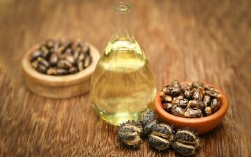 فواید باورنکردنی مالیدن روغن کرچک روی پوست