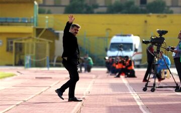 اولین قربانی لیگ برتر: پورموسوی استعفا داد