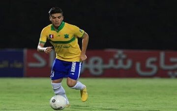 هافبک المعیذر قطر به پیکان پیوست