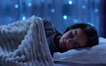 برای راحت خوابیدن این راهکار به کارتان می‌آید