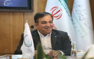 جواد نکونام سرمربی تراکتور شد؛ واکنش حمایتی تاجرنیا