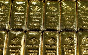 طلا در مسیر ثبت دومین کاهش هفتگی متوالی