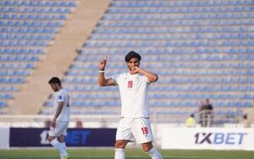 رقابت استقلال و فولاد برای جذب یک مهاجم