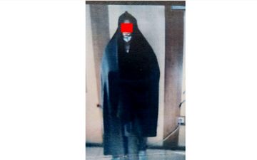 مچ گیری پلیس و زنی که مرد از آب درآمد!