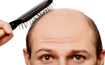 راهکارهایی برای جلوگیری از ریزش موی سر