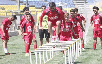 پرسپولیس در 26روز ، 5 بازی؛ در انتظار یک ماه جهنمی