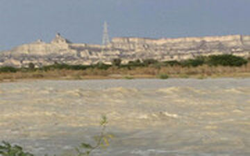 طغیان رودخانه خروشان در سیستان و پلوچستان