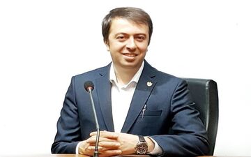 واکنش مدیر امور بین‌الملل باشگاه پرسپولیس به صدور مجوز حرفه‌ای