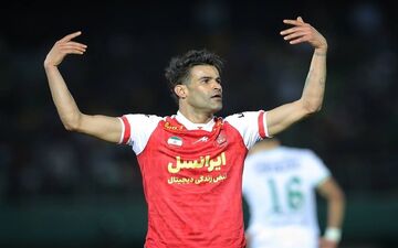 ستاره یاغی با استقلال به اصفهان نمی رود/ غیبت مهاجم جنجالی در سوپرجام