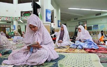 استقبال کم سابقه مازندرانی ها از اعتکاف رجبیه آمار معتکفان 20 درصد افزایش یافت 