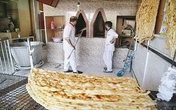 نان از اول آذر ماه گران می‌شود