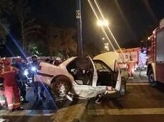 برخورد مرگبار خودرو با تجمع مردم در مشهد؛ ۴ نفر جان باختند