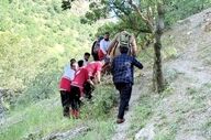 پایان عملیات امداد و نجات هلال‌احمر کرمانشاه و کشف پیکر کوهنورد ۷۰ ساله در ارتفاعات جوانرود+تصاویر