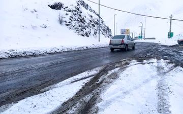 برف پاییزی ارتفاعات مازندران را سفیدپوش کرد
