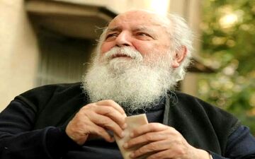 تصاویری دلگیر از خانه زیبای هوشنگ ابتهاج پس از فوتش