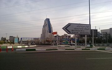 سقوط مرموز پسر 18 ساله از برجی در بلوار مرزداران ! + جزییات